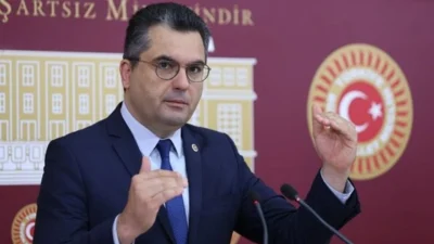 Burak Dalgın, TBMM'de Türkiye ekonomisinin stagflasyon riski hakkında önemli uyarılarda