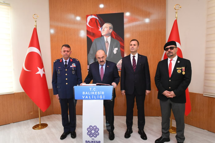 Şehitlik Ziyareti
