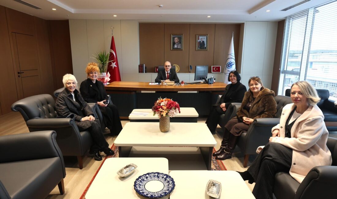 Türk Anneler Derneği Bandırma Şubesi, Rektör Prof. Dr. İsmail Boz