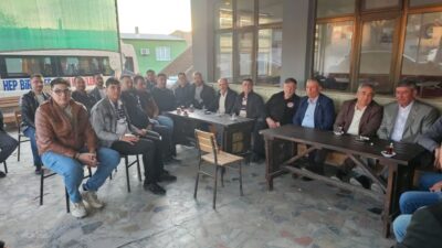 Bandırma'da AK Parti'den mahalle ziyaretleri! İlçe Başkanı Göksel Karlahan vatandaşlarla