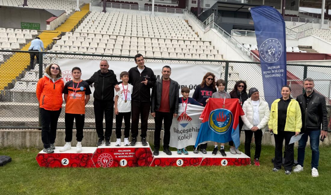 Bandırma'da gerçekleşen 2. Küme Atletizm Yarışları, 23 Nisan coşkusunu artırdı.