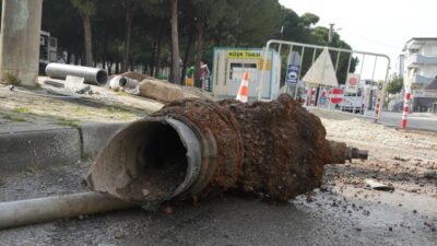 Toygar Mahallesi'nde içme suyu hattı yenilendi, altyapı güçlendirildi. BASKİ'nin çalışmalarını