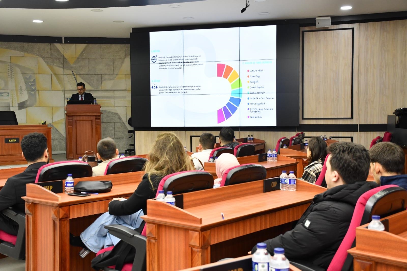 Balıkesir Büyükşehir Belediyesi, özel gereksinimli aday memurlar için düzenlediği oryantasyon