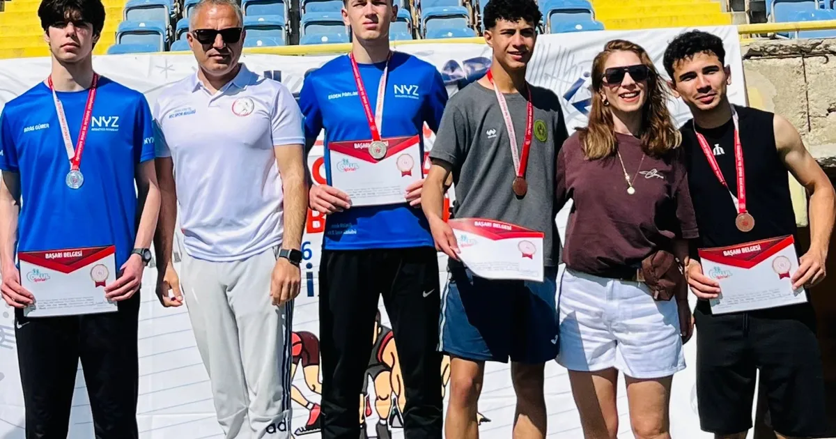 Erdek Atletik NYZ'nin İzmir'deki başarısı! Genç sporcularımızın gururlandıran dereceleri. Gelecek