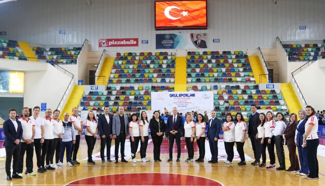 Balıkesir’de 9-12 Nisan tarihleri arasında gerçekleşen Okul Sporları Floor Curling