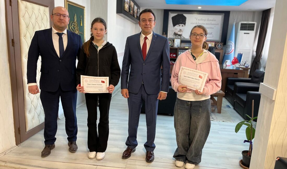 Bandırmalı öğrencilerin ulusal yarışmalardaki başarılarıyla gururlanın! İlçe Milli Eğitim Müdürlüğü