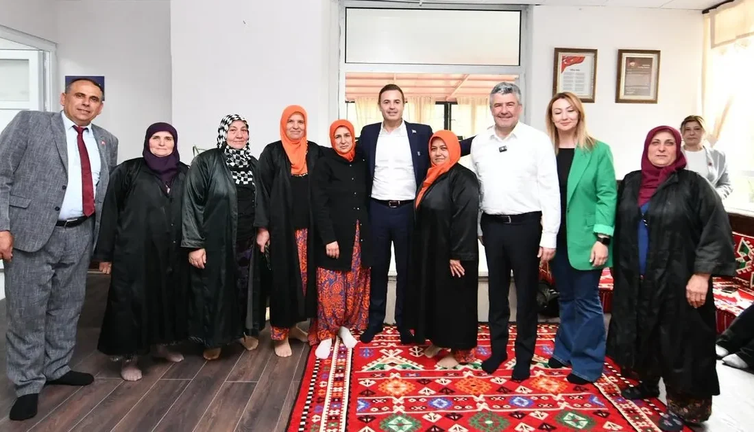 Balıkesir Şamlı'da yeni kültür evi ve pazar yeri açıldı! Başkan