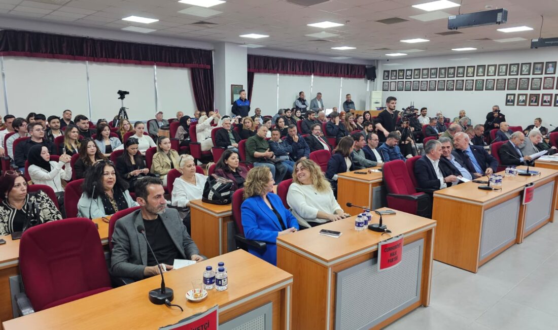 Bandırma Belediyesi'nin SGK borçları ve haciz süreci Meclis'teydi. Arsa mahsuplaşması