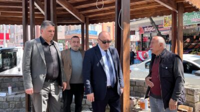 Gönen Belediye Başkanı İbrahim Palaz, Osman Pazar Camii çevresindeki düzenlemeleri