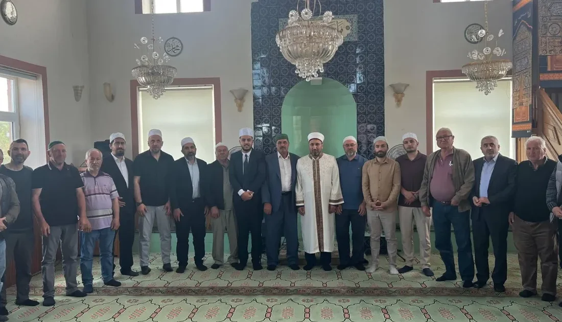 Karaçalılık'ta Mevlid-i Şerif coşkusu! Geleneksel hayır etkinliğinde buluşan vatandaşlar, manevi