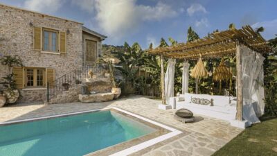 Türkiye’nin en gözde tatil destinasyonlarından biri olan Fethiye, doğal güzellikleri,