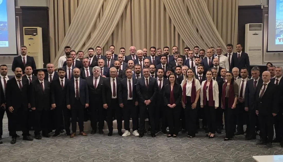 Bandırma Ticaret Odası seçimlerinde Adem Yılmaz, "Bordo Hareket" ile adaylarını