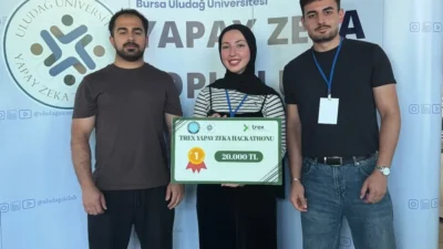 Balıkesir Üniversitesi Bilgisayar Mühendisliği öğrencileri, "23’e 19 Kala" takımıyla Bursa'da