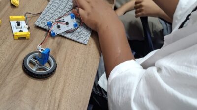 Bandırma Hicri Ercili Çocuk Evleri Sitesi'nde robotik kodlama ve yapay