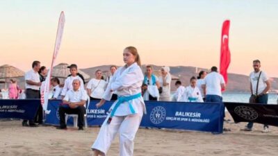 Erdek'te gerçekleşen Son Kurşun İllerarası Minikler ve Yıldızlar Beach Karate