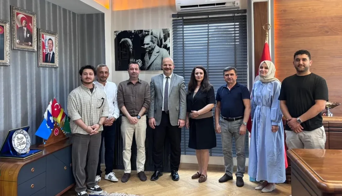 İvrindi Etnografya Galerisi, köklü tarih ve kültürel mirasıyla ziyaretçilerini bekliyor.