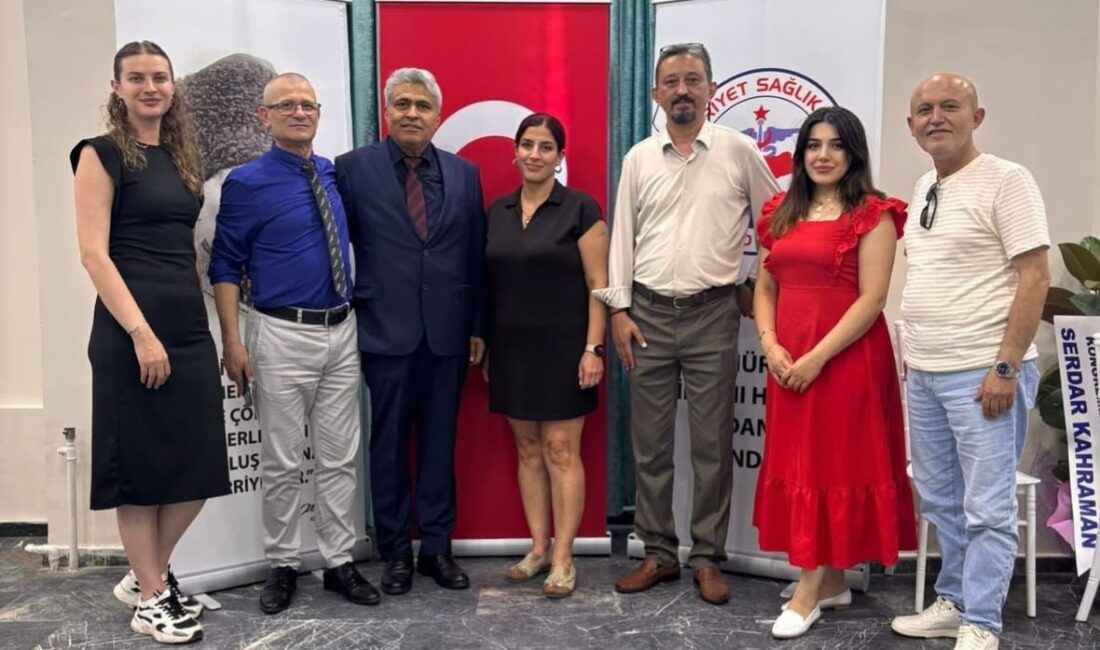 HÜRSEN'e bağlı Hürriyet Sağlık-Sen İzmir-Balıkesir 3 Nolu Şubesi Genel Kurulu