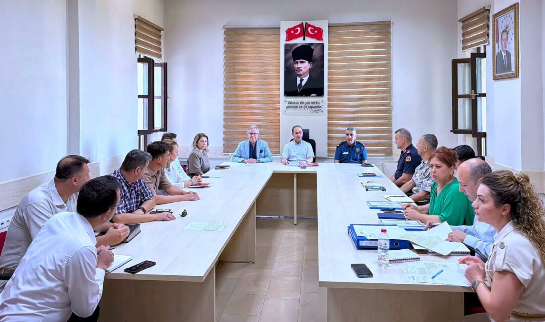 Bandırma'da Kaymakam Aksakal başkanlığındaki Afet Kurulu, afet riskleri ve tedbirleri