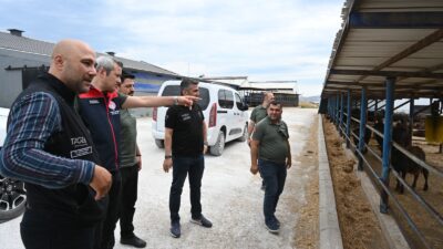 HAYGEM yetkilileri Sezai Cibelik ve Hüseyin Eş, Bandırma Koyunculuk Enstitüsü'nde