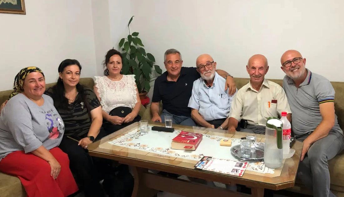 AK Parti Bandırma, şehit Hakan Palabıyık'ın babası Mustafa Palabıyık'ı ziyaret