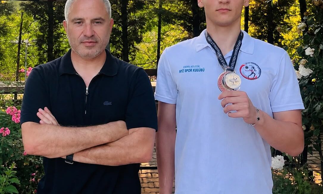 Erdek Atletik NYZ Spor Kulübü sporcusu Yağız Celal Delice, 16-19