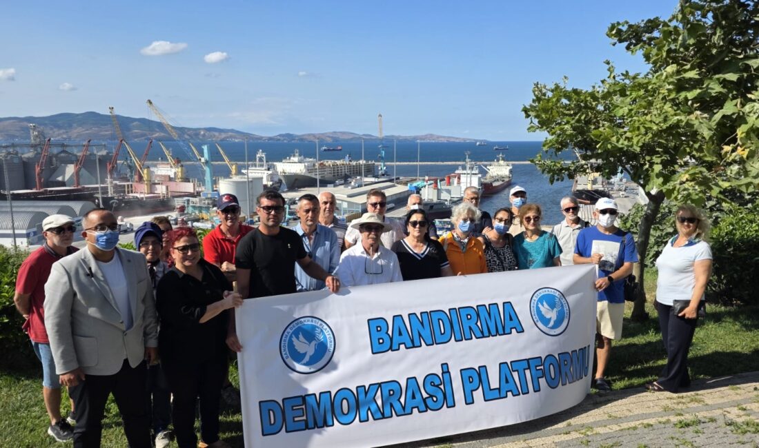 Bandırma Demokrasi Platformu, canlı hayvan gemilerinin yarattığı koku ve sinek