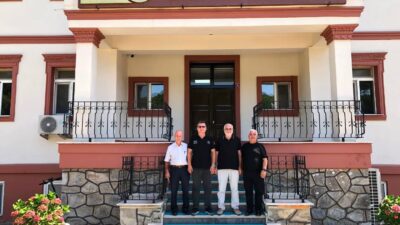 Bandırma Koyunculuk Enstitüsü'nde AK Parti heyeti ağırlandı. Ziyaretin detayları ve