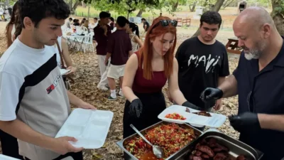 Marmara Adası'nda unutulmaz bir gün! Şenpazar Lisesi ve Ortaokulu öğrencileri