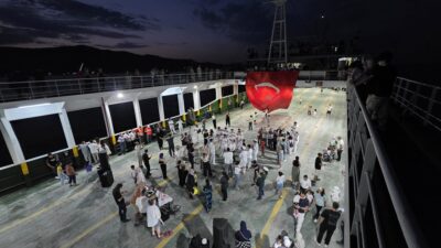 Bandırma'da 100. yıl Denizcilik ve Kabotaj Bayramı, görkemli bir tekne