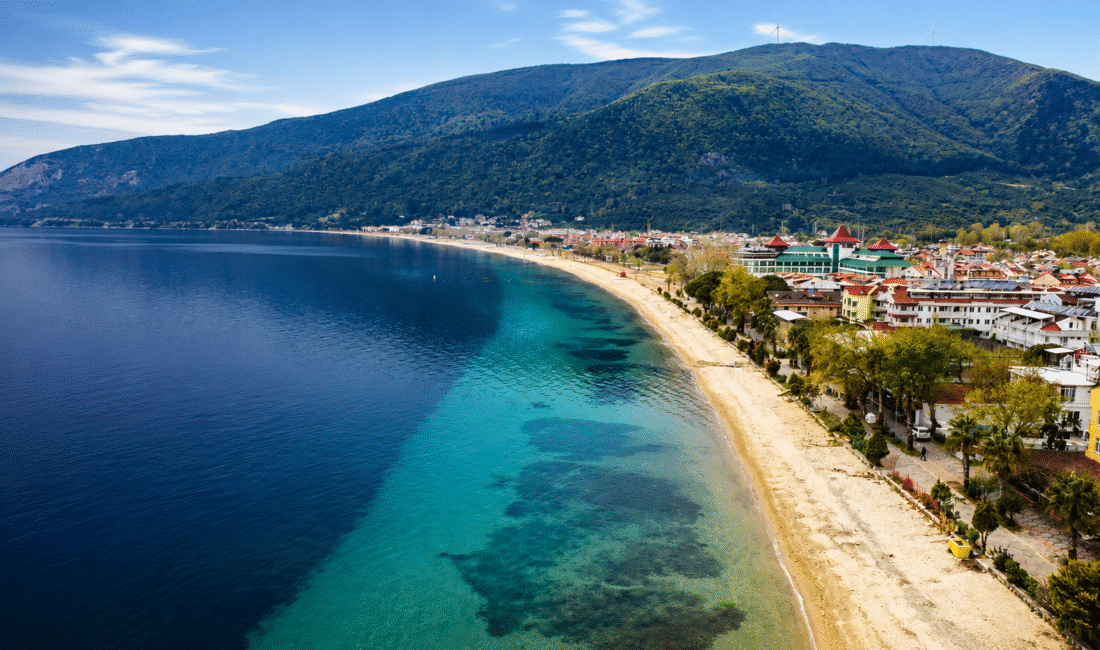 Bandırma’ya yakın tatil yerleri arasında Erdek, Kapıdağ Yarımadası, Avşa Adası,
