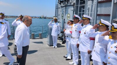 Denizcilik ve Kabotaj Bayramı etkinlikleri kapsamında TCG Ayvalık komutanı, Erdek