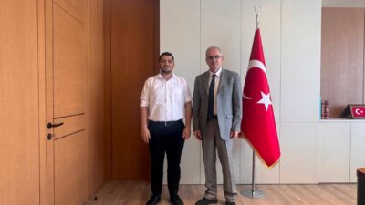 Doktorasını Bandırma Onyedi Eylül'de tamamlayan Yadigar Nagiyev'in başarı hikayesini Rektör