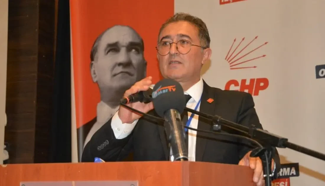 Yeni Parti Bandırma İlçe Başkanlığı açılışı Perşembe Cumhuriyet Meydanı'nda! Üye
