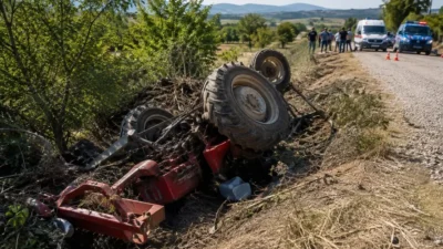 Gönen Beyoluk yolunda şifalı su doldurmak için yola çıkan traktör