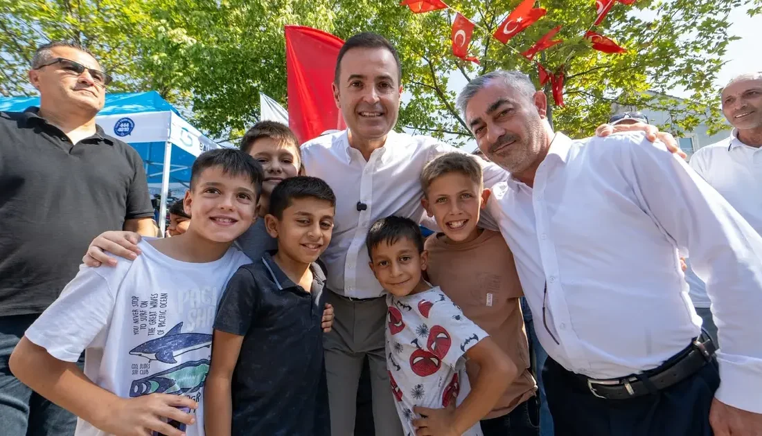 Balıkesir Büyükşehir, 20 ilçede yatırımlarla sorunları çözüyor. Başkan Ahmet Akın'ın