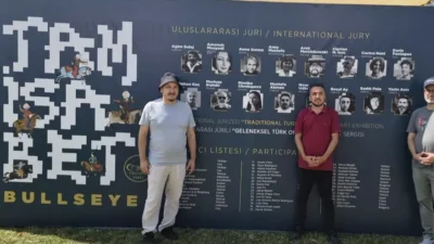 Ahlat uluslararası sergisinde Bandırma Onyedi Eylül Üni. öğretim elemanları organizasyon