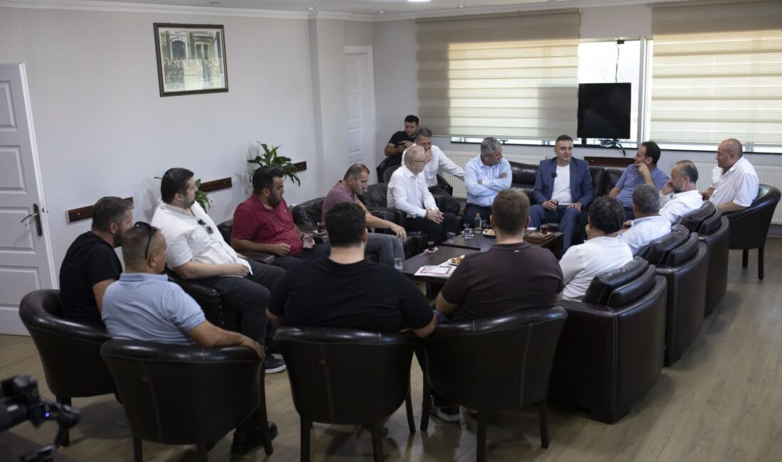 Bandırma Ticaret Odası Adayı Adem Yılmaz, şoför esnafının maliyetlerini düşürecek