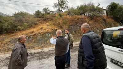 Marmara Adalar Belediye Başkanı Aydın Dinçer, Çınarlı ve Ekinlik'te vatandaşlarla