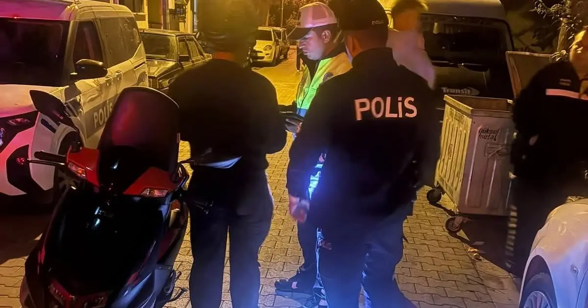 Gönen'de trafik denetimleri sıklaştı! Alkollü ve ehliyetsiz sürücülere işlem yapıldı.