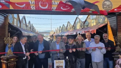 Bandırma Antikacılar, Sahaflar ve Koleksiyonerler Festivali başladı! Nadir antikalar, kitaplar