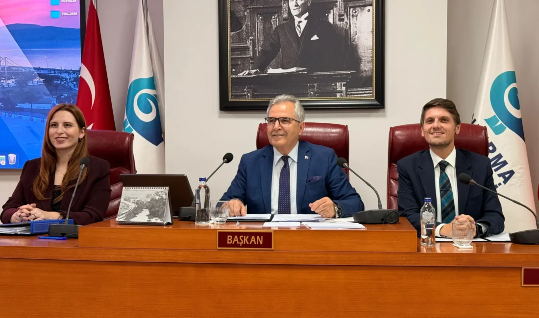 Bandırma Belediye Meclisi'nin ekim toplantısında 12 madde görüşüldü. 2027 bütçe