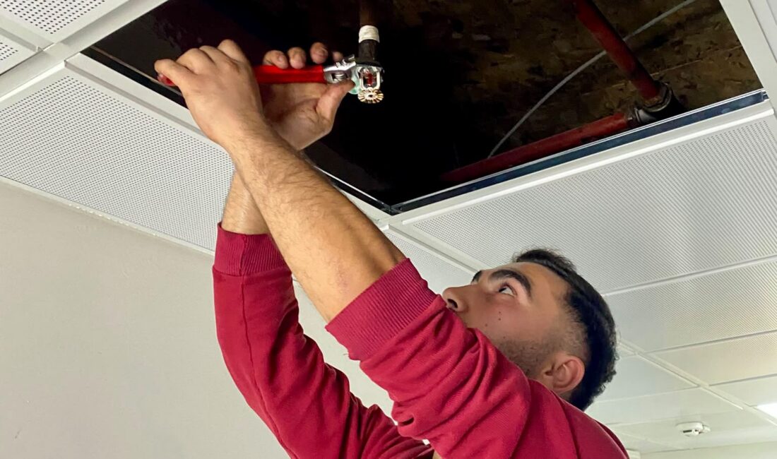 Bandırma Gençlik ve Spor tesisleri, kapsamlı bakım, temizlik ve yenilemelerle
