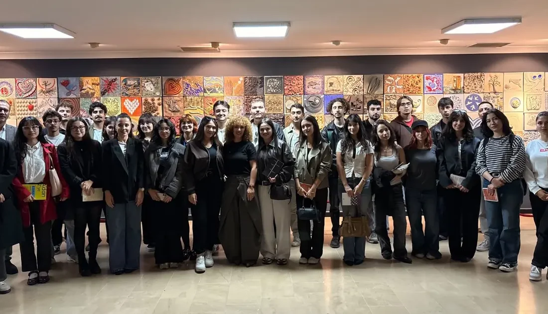Bandırma'da gençler kitap takas etti, iklim ve kültür-sanat projeleriyle kentin
