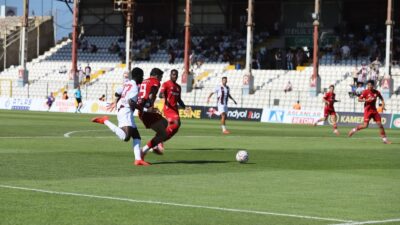 24 Ekim'deki Iğdır FK maçının ardından Bandırmaspor'a ihtar, görevlilere 50