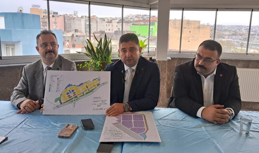 MHP Başkanı Algül: Bandırma Belediyesi yapıcı muhalefete kapalı. Belediye satışlarının