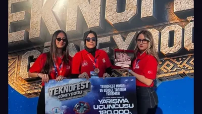 BAÜN Mimarlık öğrencileri Diana ve Hatice'den oluşan Karnas Takımı, TEKNOFEST
