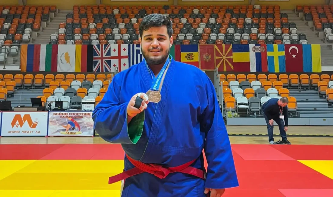 Mehmet Emin Çolakçivi, Avrupa Kurash Şampiyonası'nda gümüş madalya kazandı! Bu