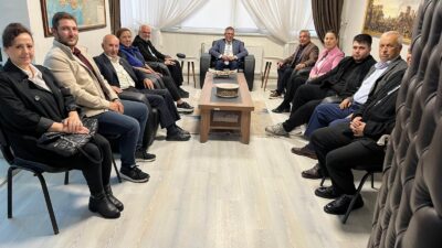 Bandırma İlçe Milli Eğitim Müdürü Ümit Gökdemir'e hayırlı olsun ziyaretinde