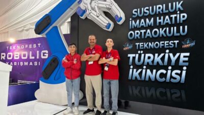 Şanlıurfa TEKNOFEST Finali'nde Susurluk İmam Hatip Ortaokulu öğrencileri Türkiye ikinciliği